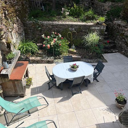 Maison Cosy En Plein Centre Ville Semur-en-Auxois Exteriör bild