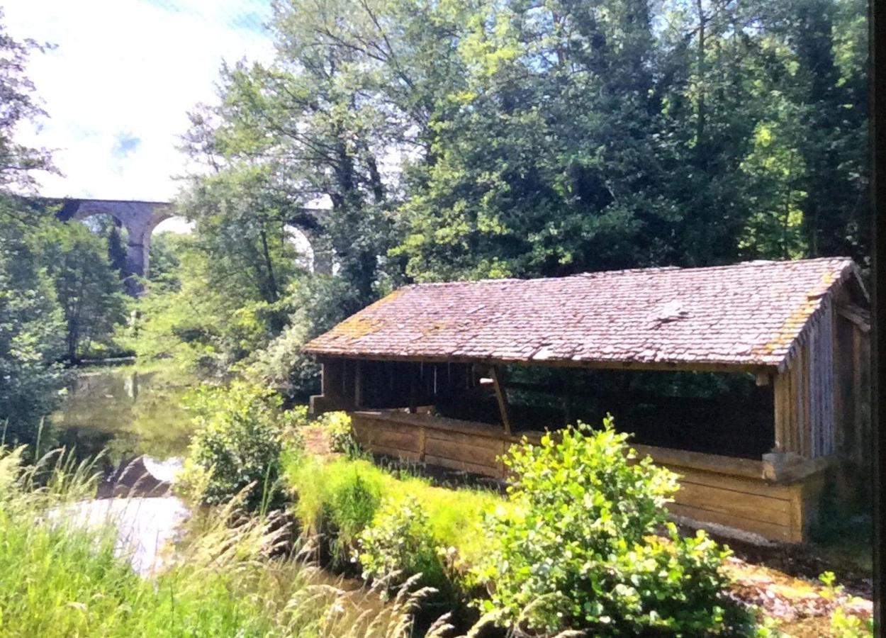 Maison Cosy En Plein Centre Ville Semur-en-Auxois Exteriör bild